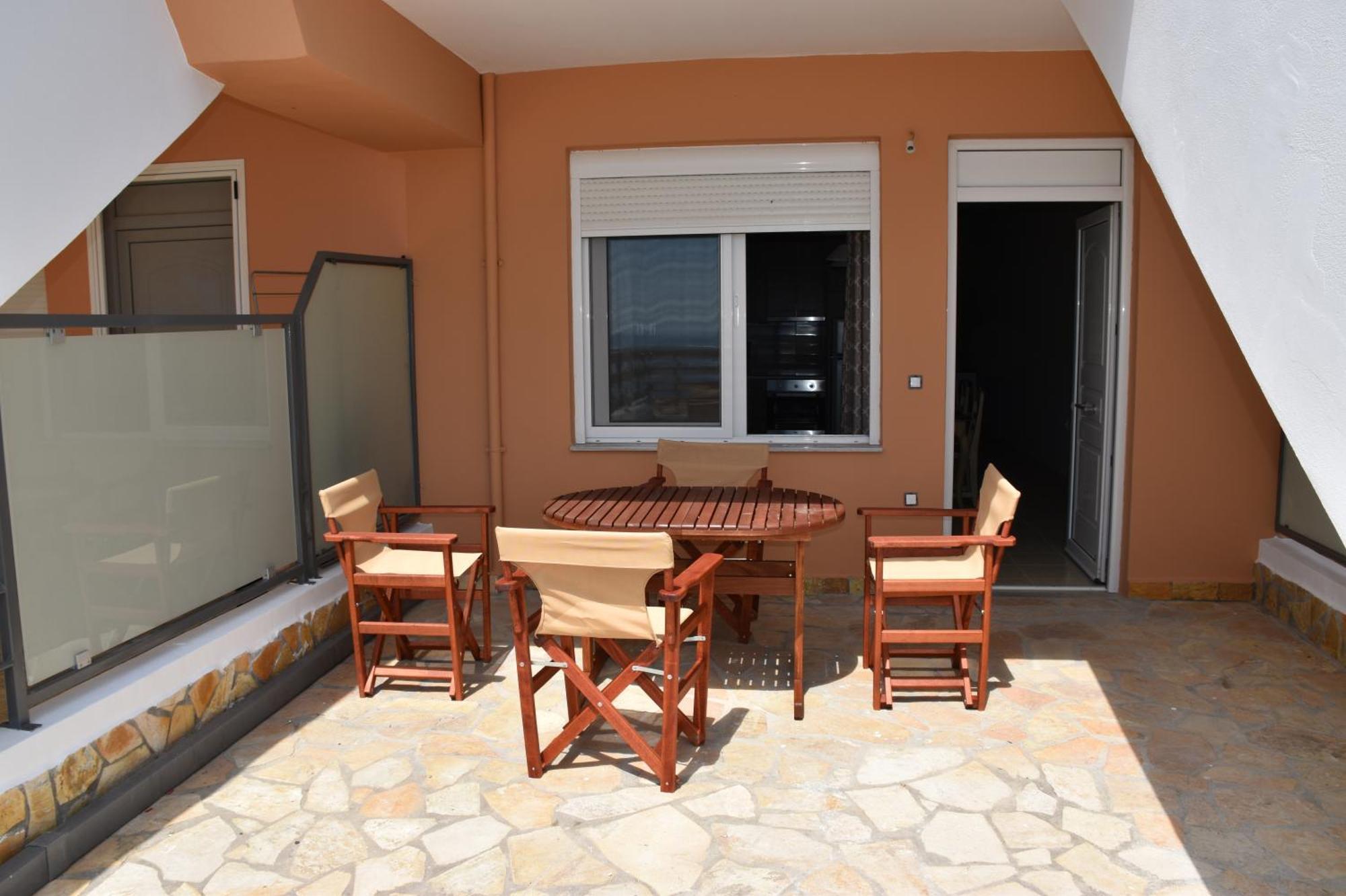 Aperanto House Paralia Loutsas Habitación foto